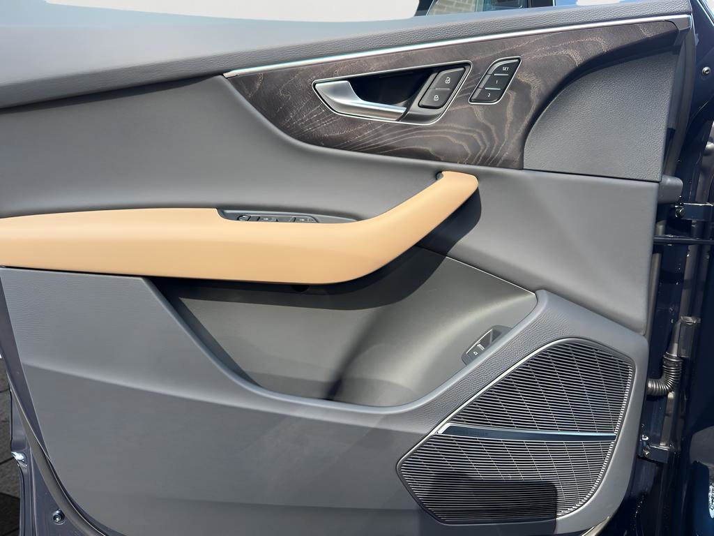 New 2026 Audi Q7 2.0T Premium image 31