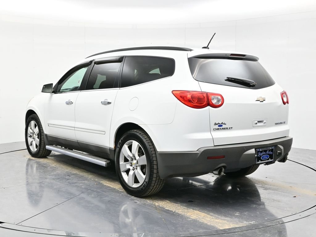 Used 2009 Chevrolet Traverse LTZ image 7