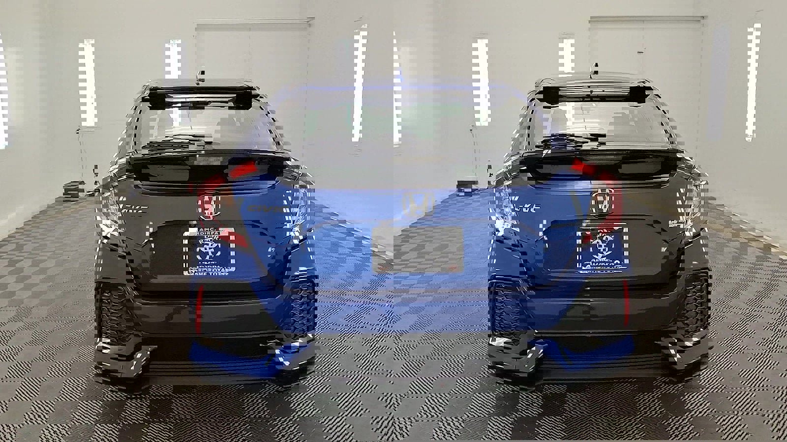 Used 2019 Honda Civic LX image 3