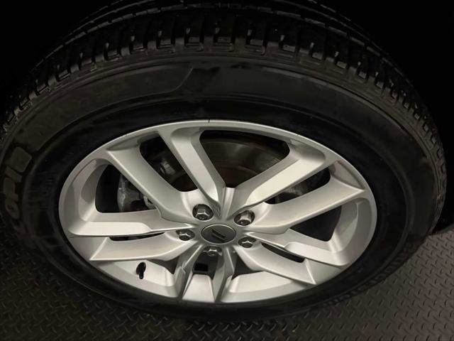 Certified 2023 Dodge Durango GT image 12