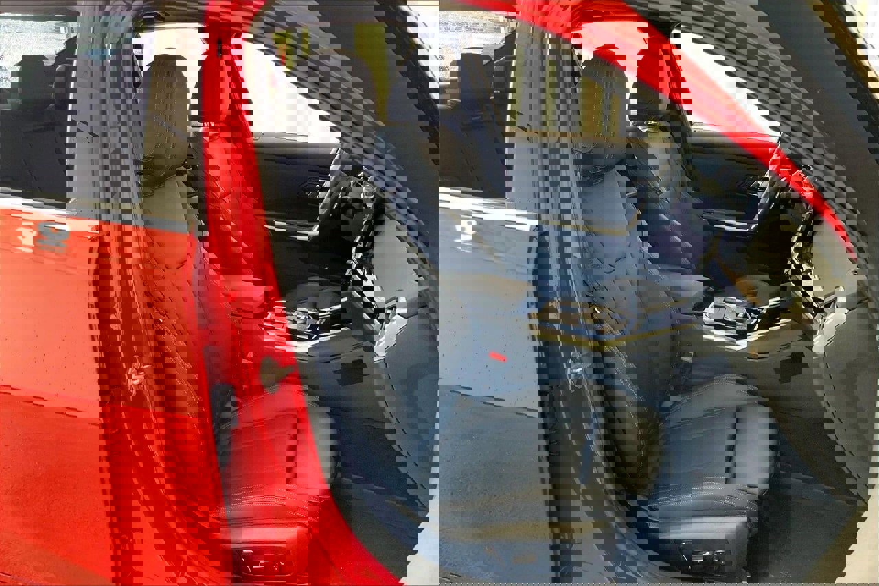 Used 2024 BMW 330i Sedan w/ Convenience Package image 16