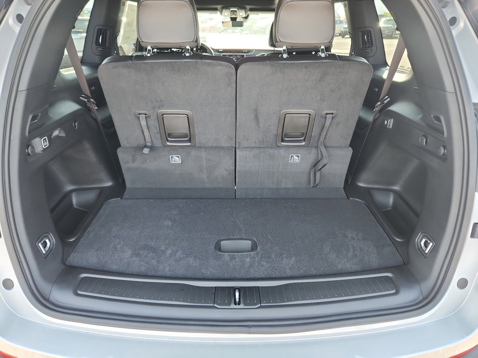 New 2025 Jeep Grand Cherokee L Altitude image 33