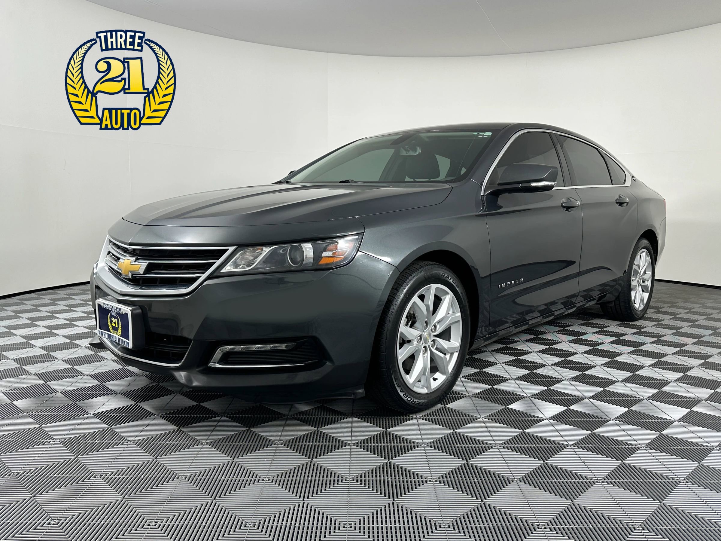 Used 2019 Chevrolet Impala LT w/ LT Convenience Package image 1