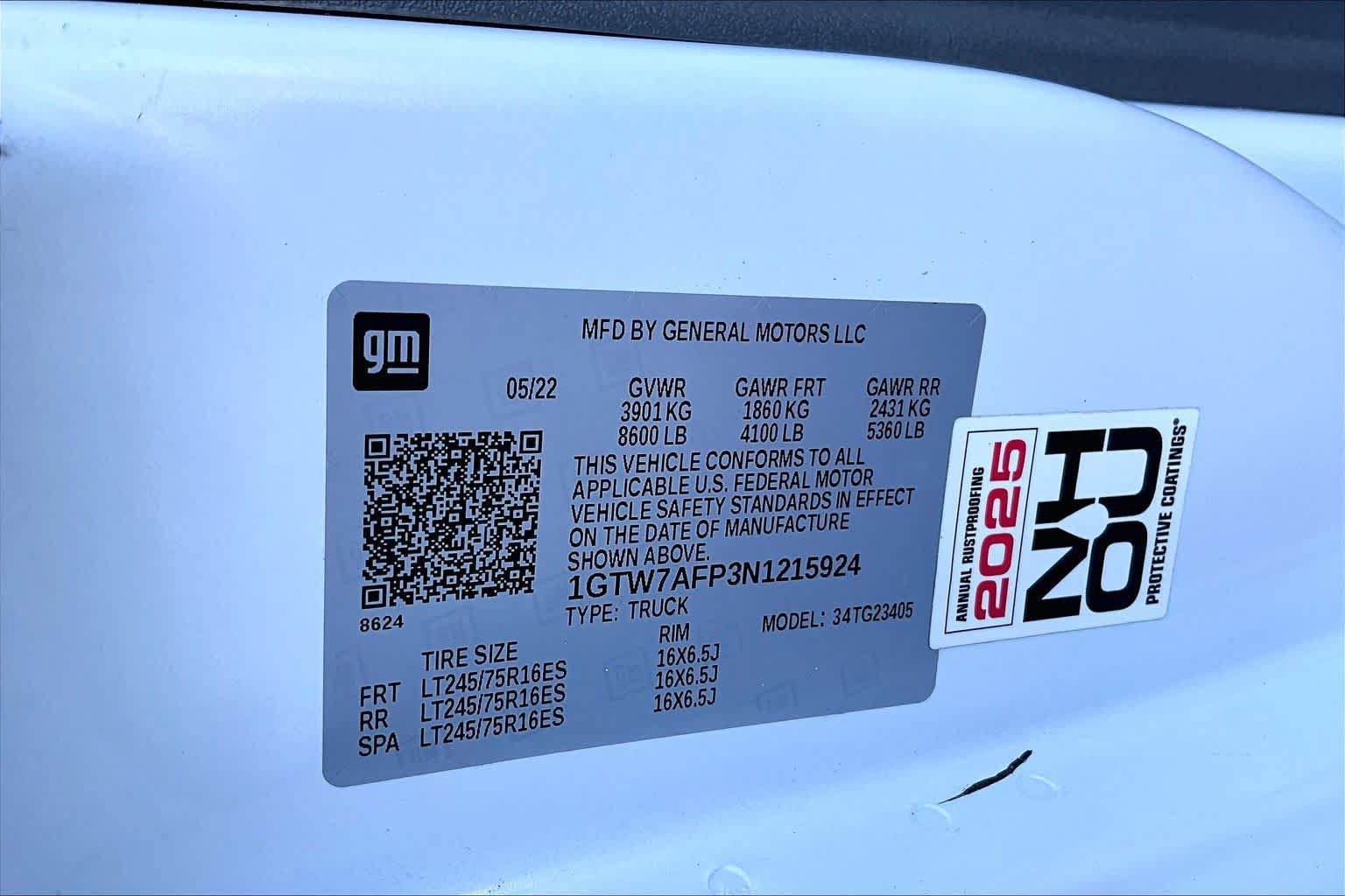 Used 2022 GMC Savana 2500 w/ Driver Convenience Package RWD image 31