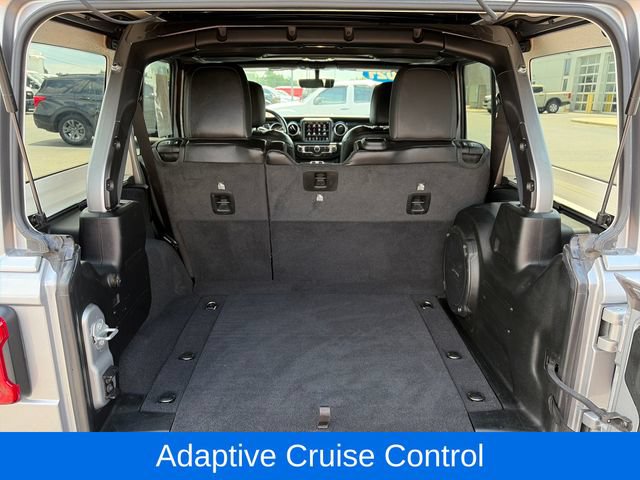 Used 2021 Jeep Wrangler Unlimited Sahara AWD/4WD image 8