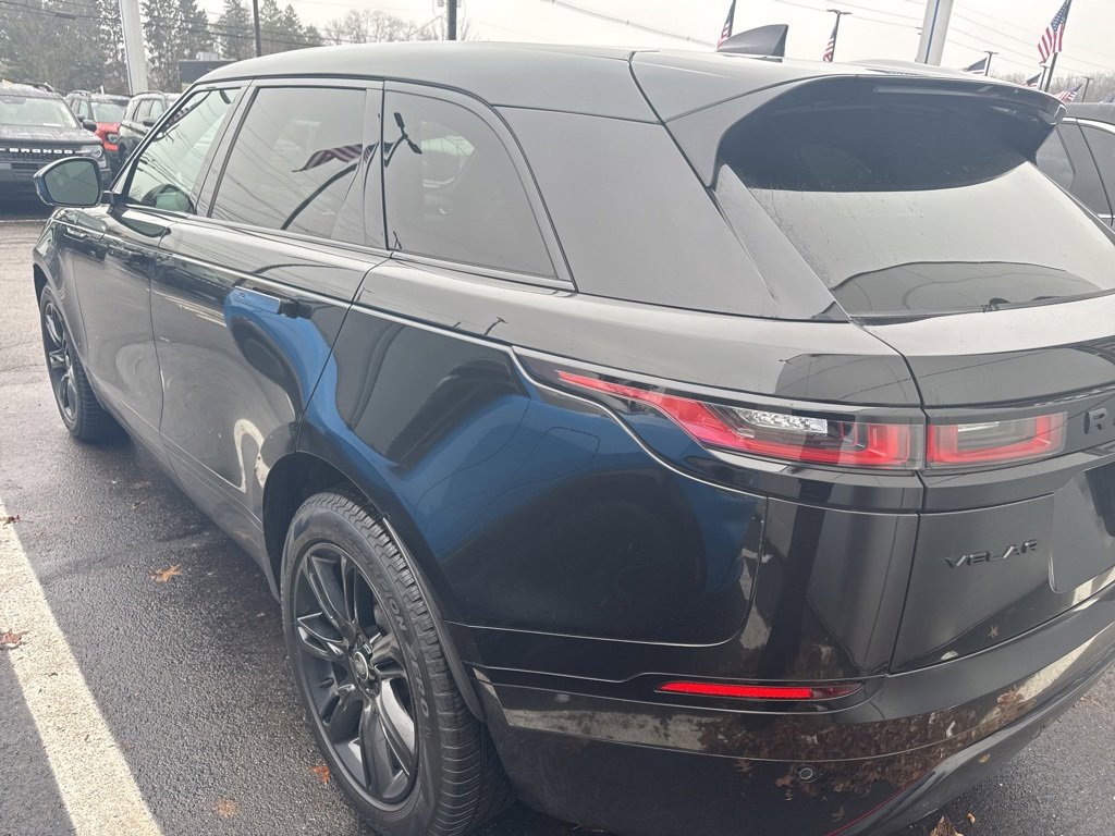 Used 2023 Land Rover Range Rover Velar R-Dynamic S image 7