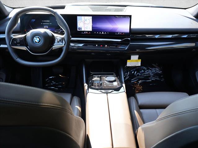 Used 2026 BMW i5 eDrive40 AWD/4WD image 22