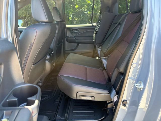 New 2026 Honda Ridgeline Black Edition image 14