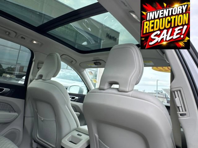 Used 2022 Volvo XC60 B5 Momentum AWD/4WD image 26
