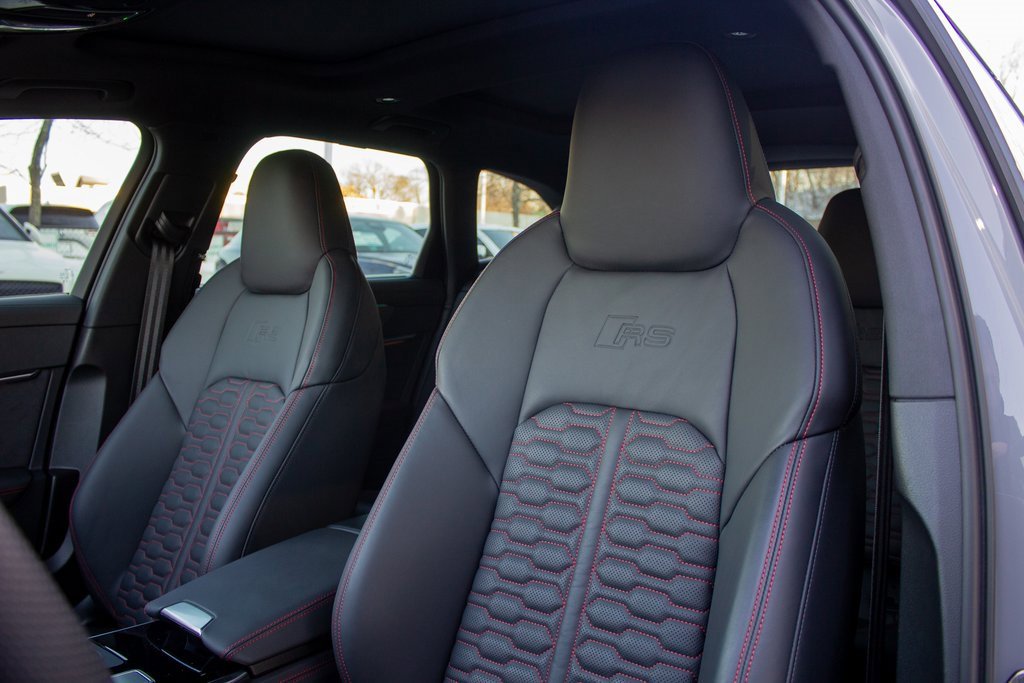Used 2023 Audi RS 6 image 12