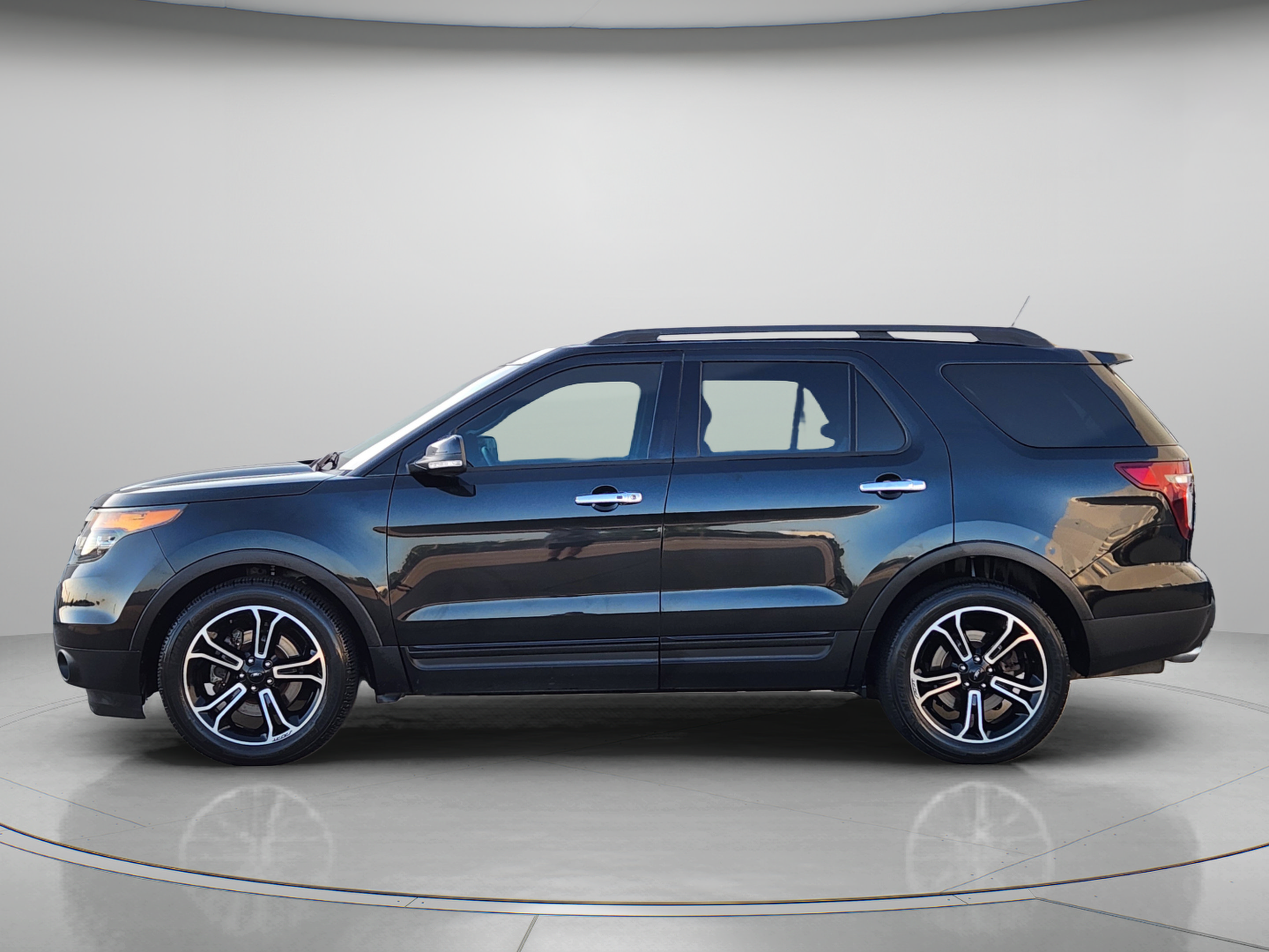 Used 2014 Ford Explorer Sport w/ Equipment Group 401A AWD/4WD video 2