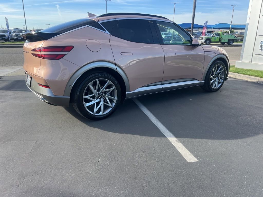 Used 2023 Genesis GV60 Advanced w/ Cargo Package image 11