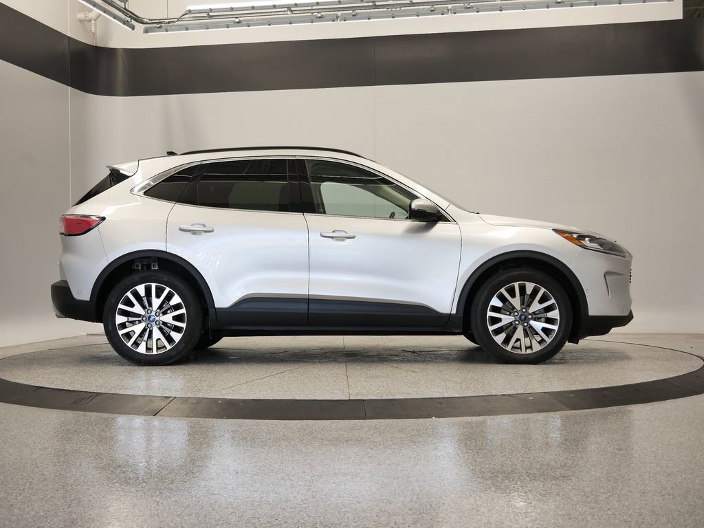 Used 2020 Ford Escape Titanium image 52
