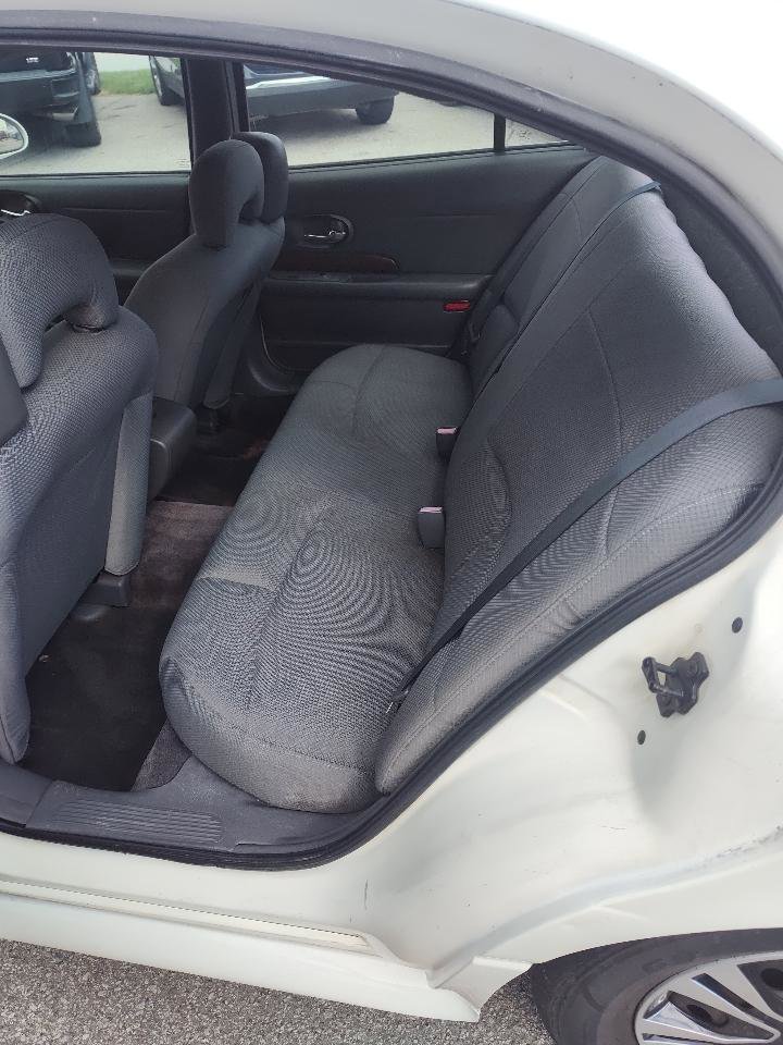 Used 2004 Buick Le Sabre Custom image 18