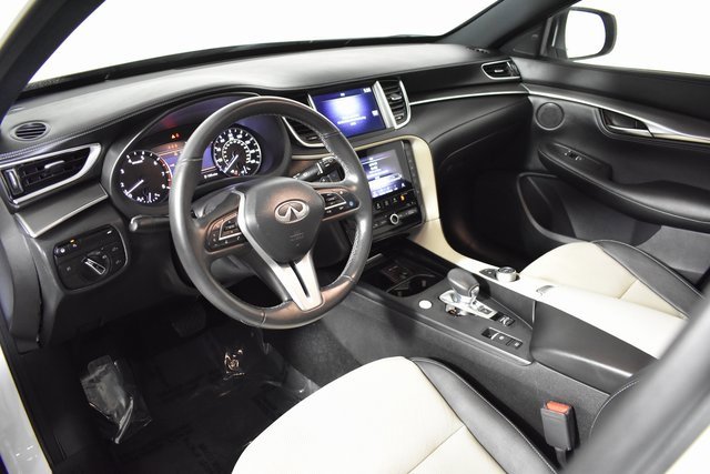 Certified 2023 INFINITI QX55 Luxe w/ Cargo Package image 13