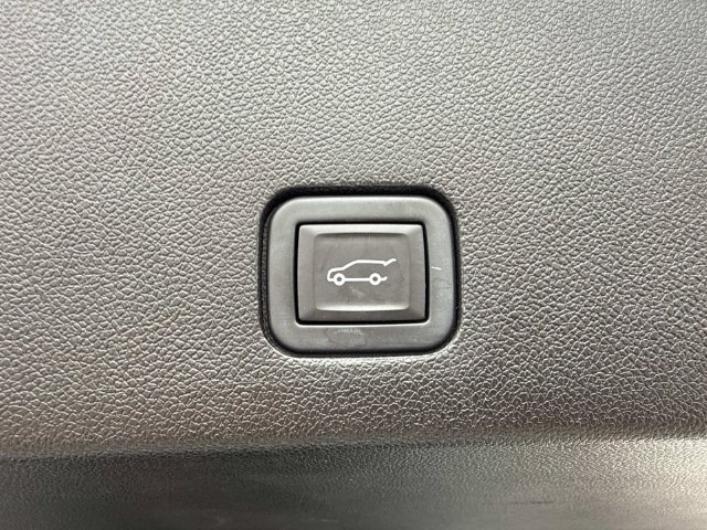 Certified 2024 Cadillac XT6 Luxury w/ LPO, Floor Liner Package AWD/4WD image 60
