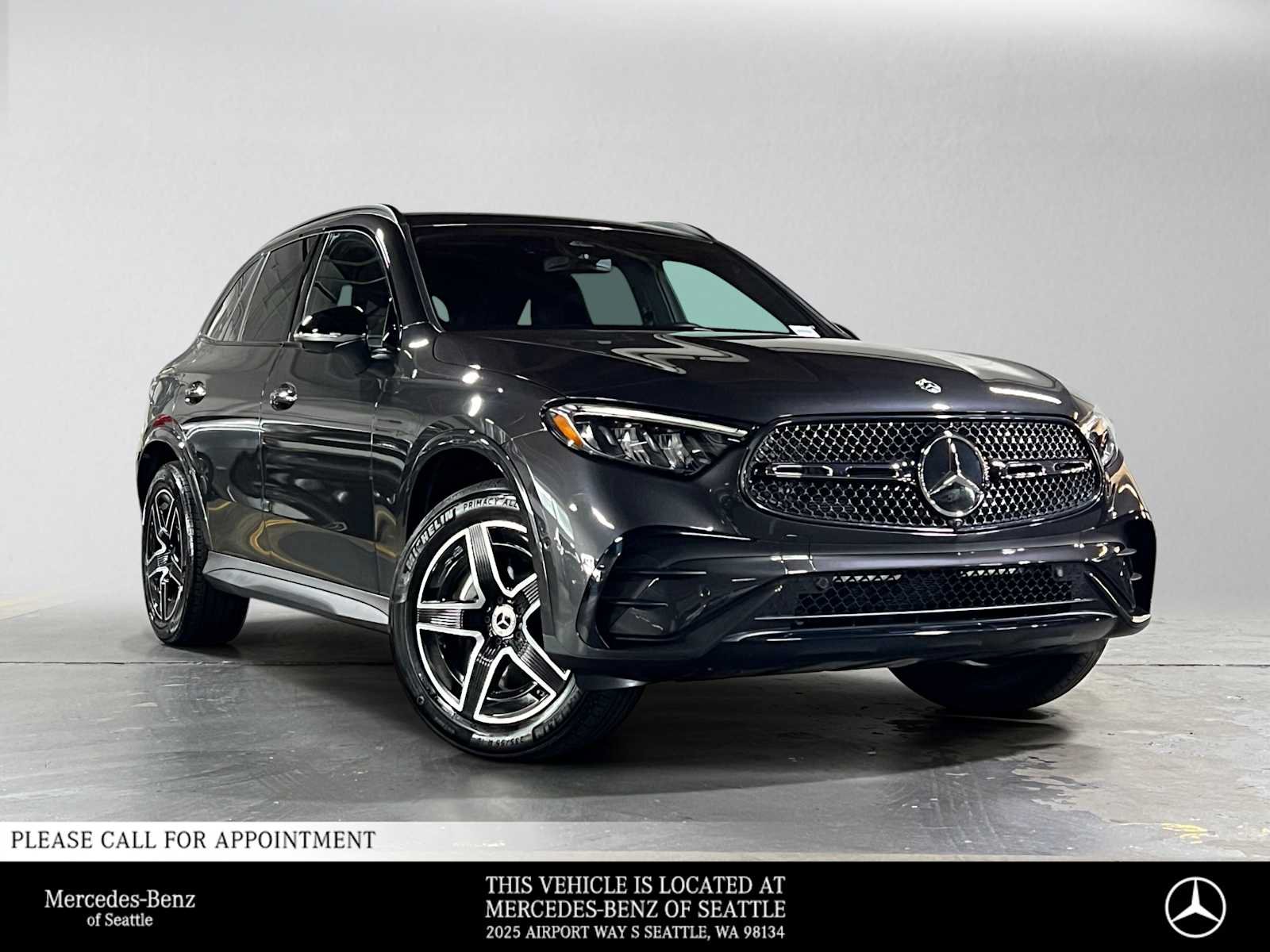 Used 2026 Mercedes-Benz GLC 300 4MATIC image 1