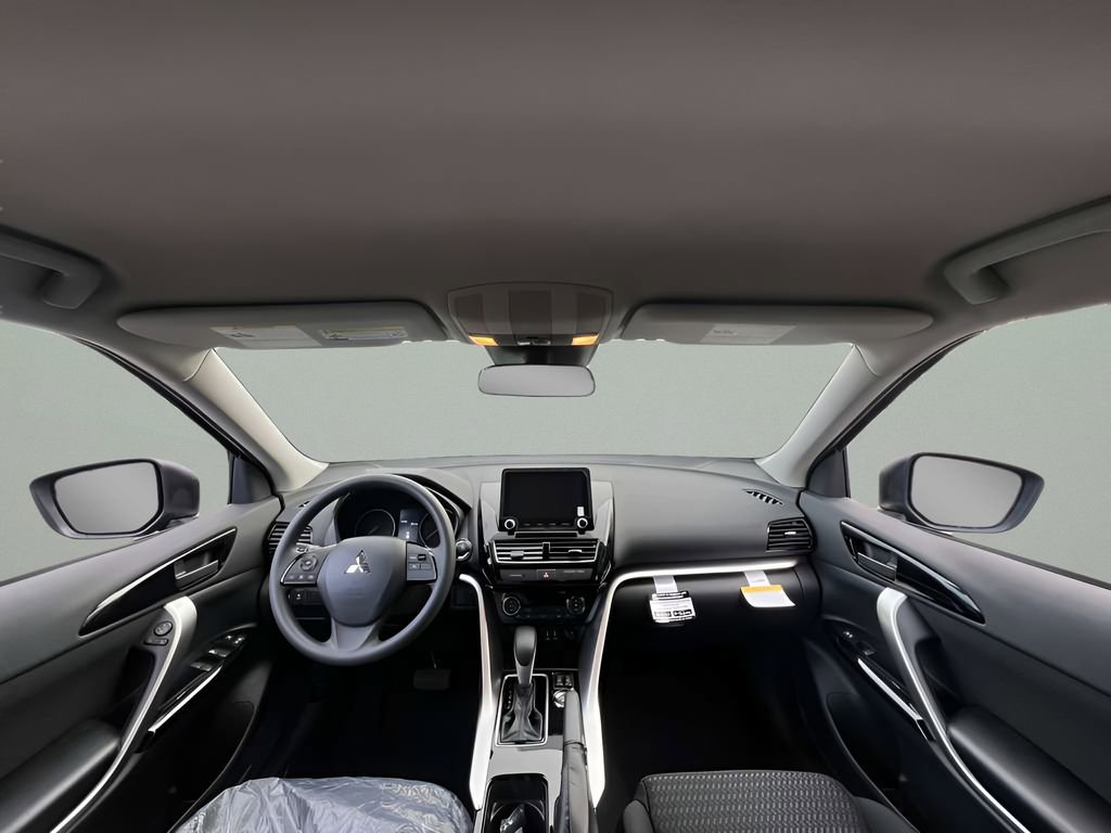 New 2026 Mitsubishi Eclipse Cross LE AWD/4WD image 16