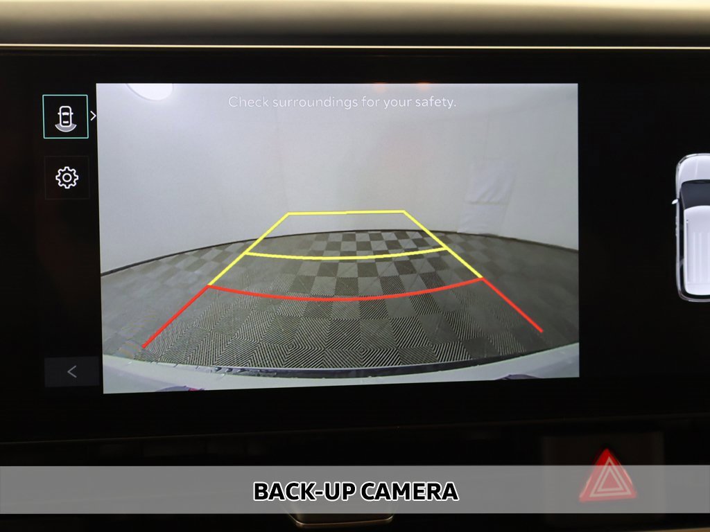 Used 2025 Kia Carnival EX image 6