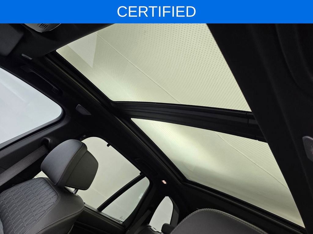 Certified 2025 BMW X5 M60i image 12