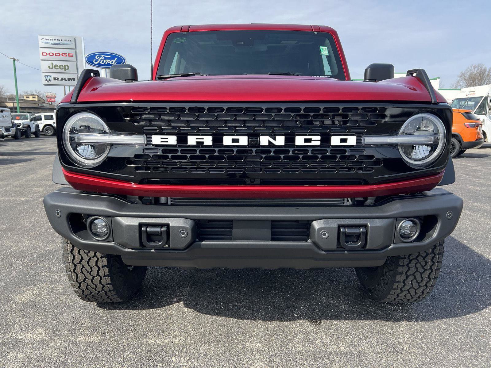 New 2026 Ford Bronco Badlands image 8