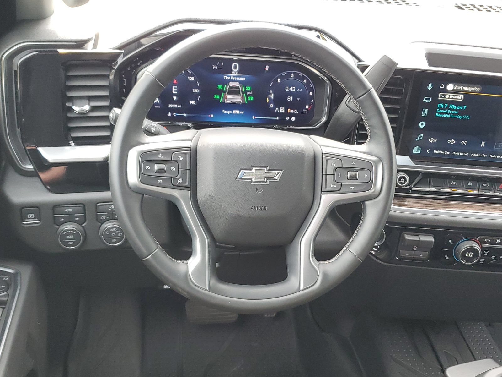 Used 2026 Chevrolet Silverado 1500 RST w/ RST Select Package AWD/4WD image 12