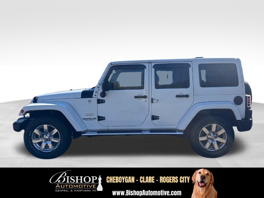Used 2015 Jeep Wrangler Unlimited Sahara w/ Dual Top Group AWD/4WD image 7