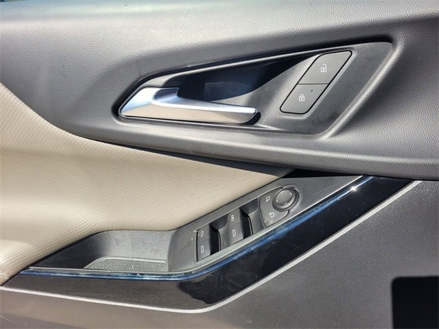 Used 2025 Chevrolet Equinox LT w/ Convenience Package II image 21