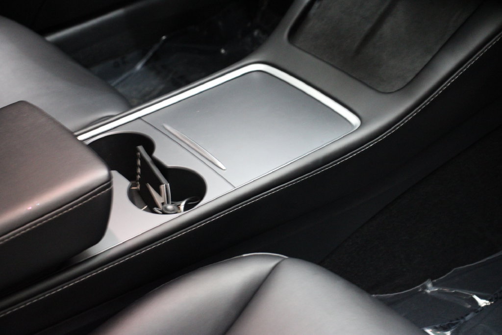 Used 2023 Tesla Model 3 Standard Range RWD image 17