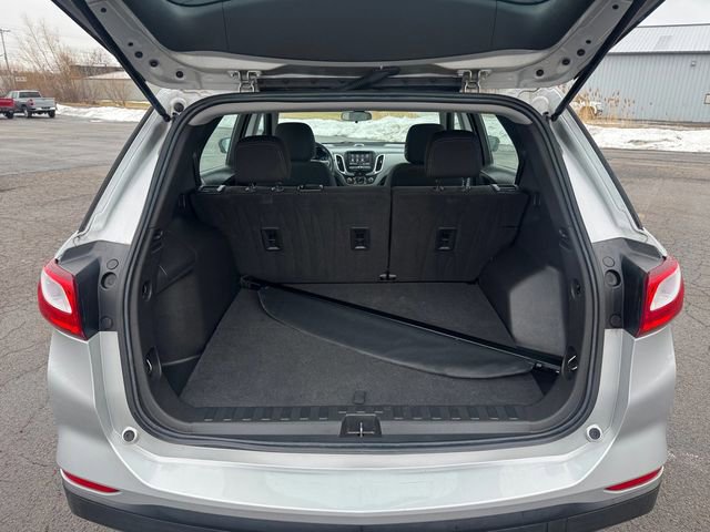 Used 2021 Chevrolet Equinox LS image 19