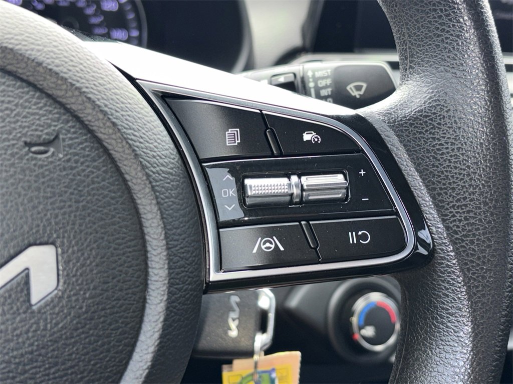 Used 2023 Kia Forte LXS w/ LXS Technology Package image 14