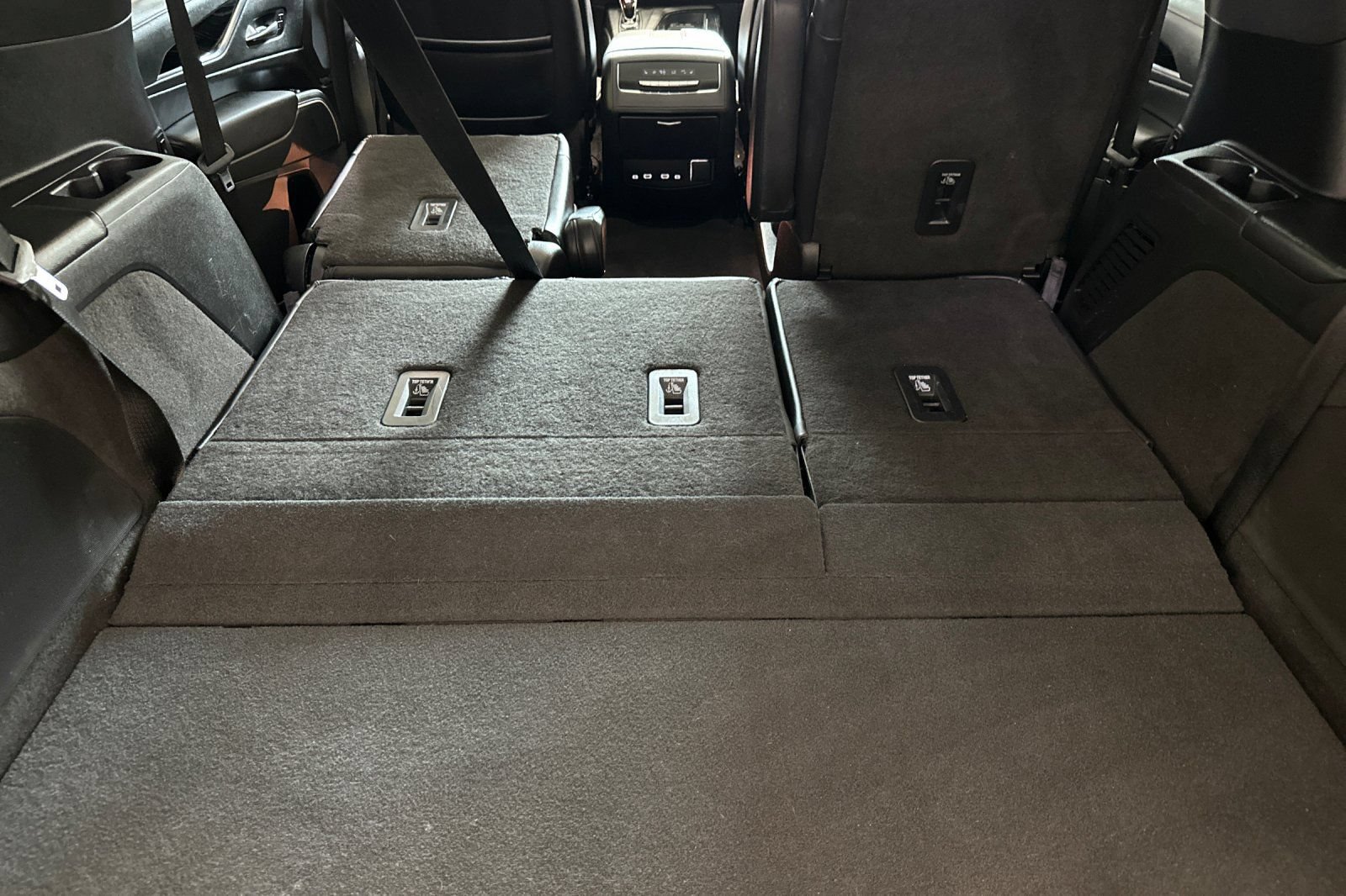 Used 2023 Cadillac Escalade Sport AWD/4WD image 20
