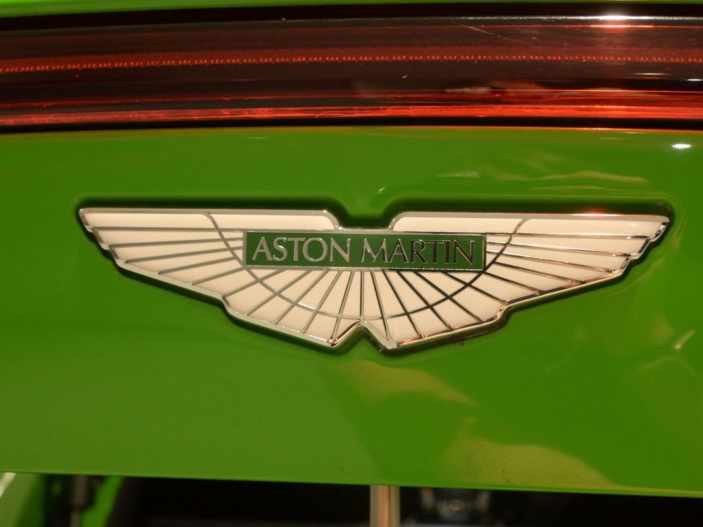Used 2019 Aston Martin V8 Vantage Coupe RWD image 19