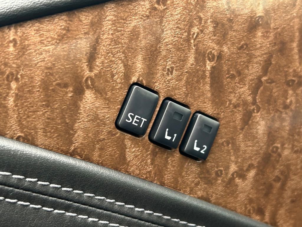 Used 2017 INFINITI QX80 2WD image 27