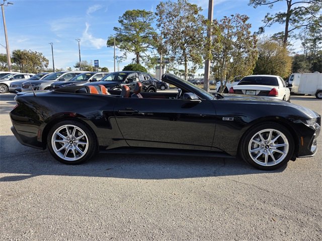 Used 2024 Ford Mustang GT Premium image 8