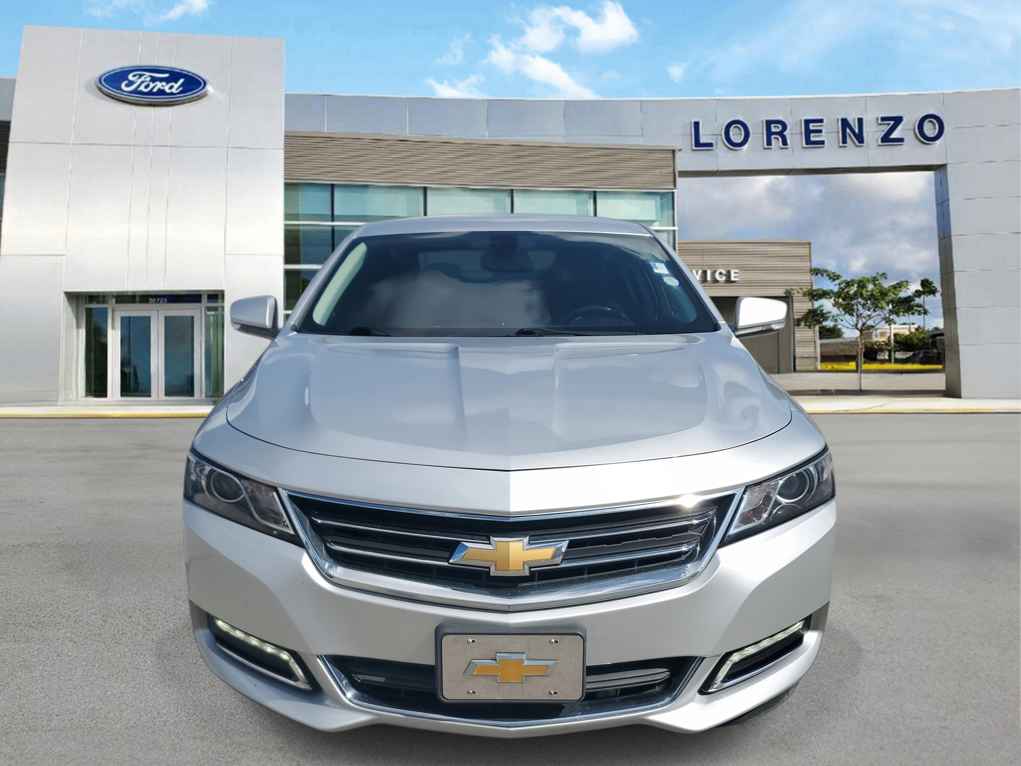 Used 2019 Chevrolet Impala LT image 2