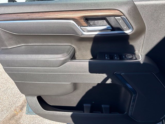 Used 2026 Chevrolet Silverado 1500 LT AWD/4WD image 10