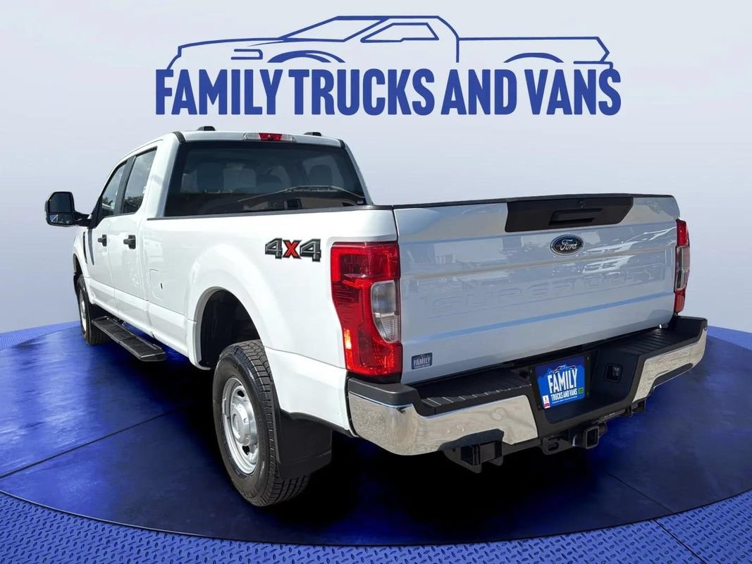 Used 2022 Ford F250 XL w/ Power Equipment Group AWD/4WD image 3