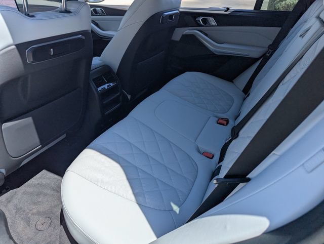 Used 2026 BMW X5 sDrive40i w/ Premium Package RWD image 18