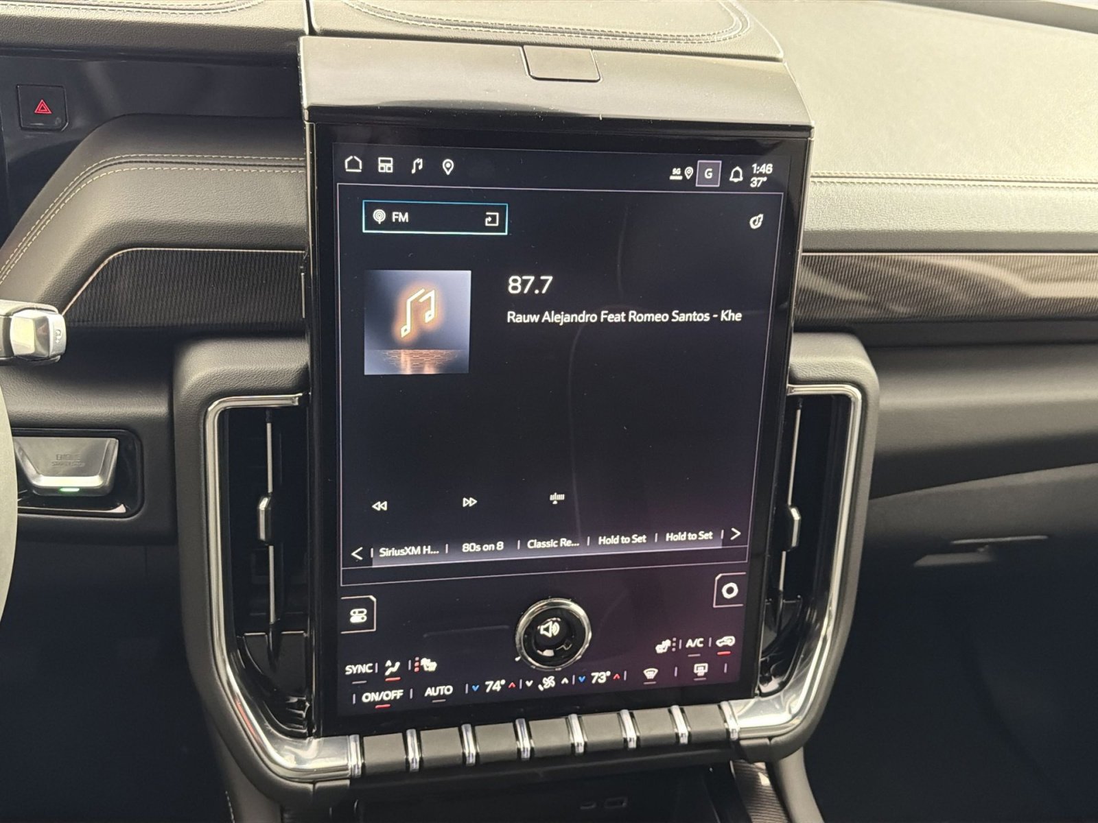 New 2026 GMC Yukon XL Elevation image 18