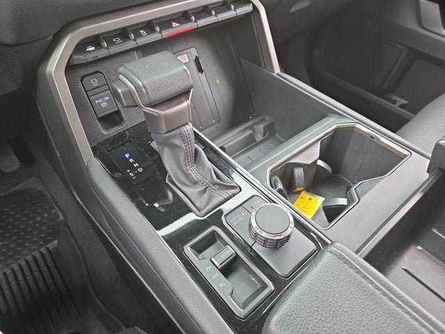 Used 2023 Toyota Tundra Limited AWD/4WD image 17