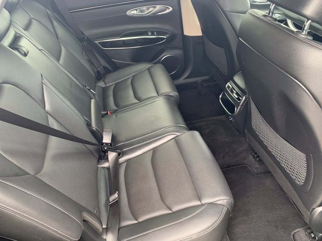 Used 2025 Genesis GV70 2.5T AWD/4WD image 27