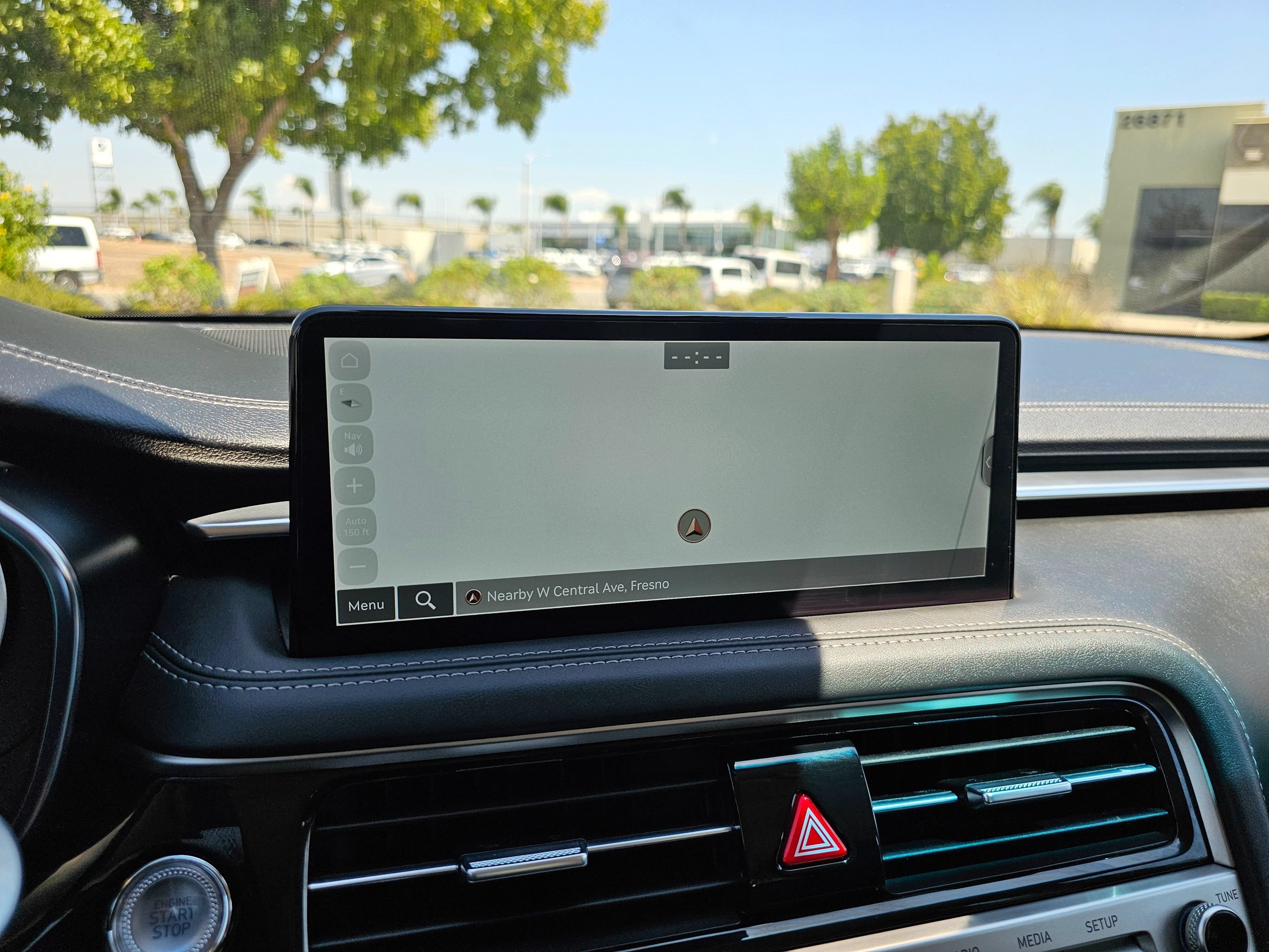 Used 2025 Genesis G70 2.5T RWD image 30