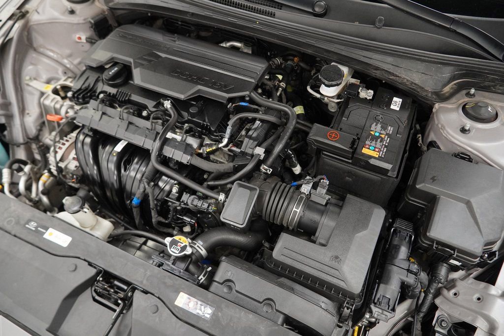 Used 2024 Hyundai Elantra Limited image 53