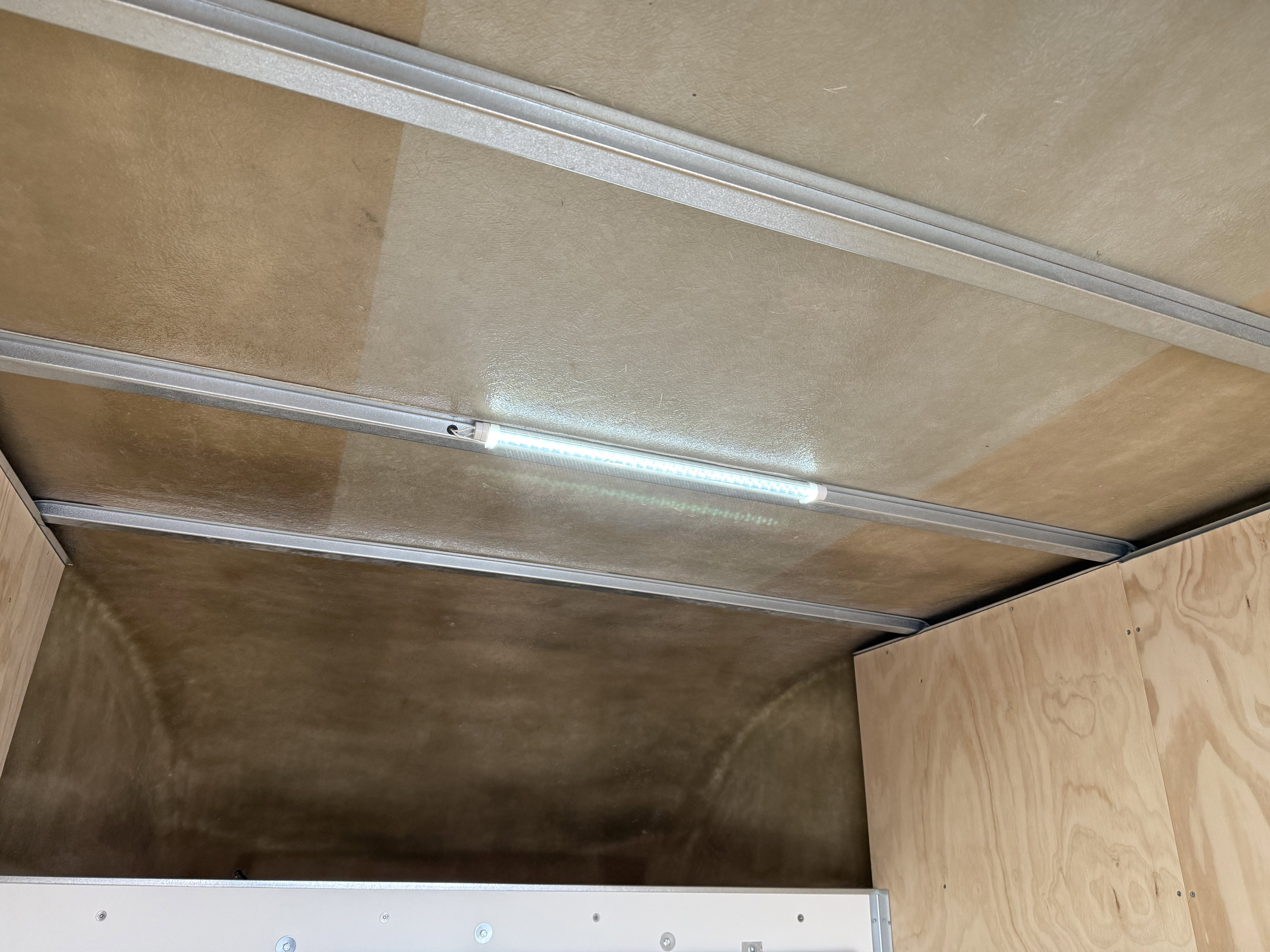 New 2025 Chevrolet Express 3500 w/ Power Convenience Package image 37