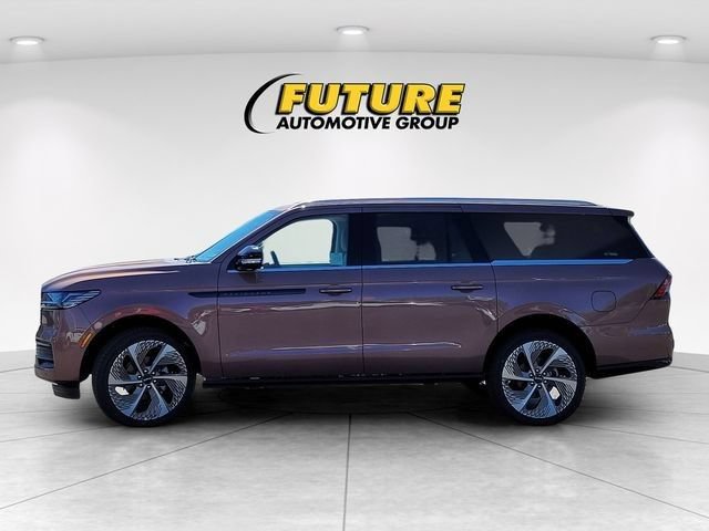 New 2026 Lincoln Navigator L Black Label AWD/4WD image 7