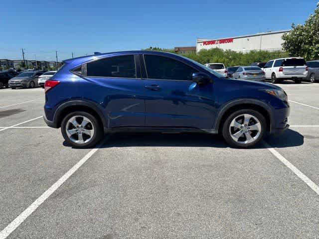 Used 2017 Honda HR-V EX image 6