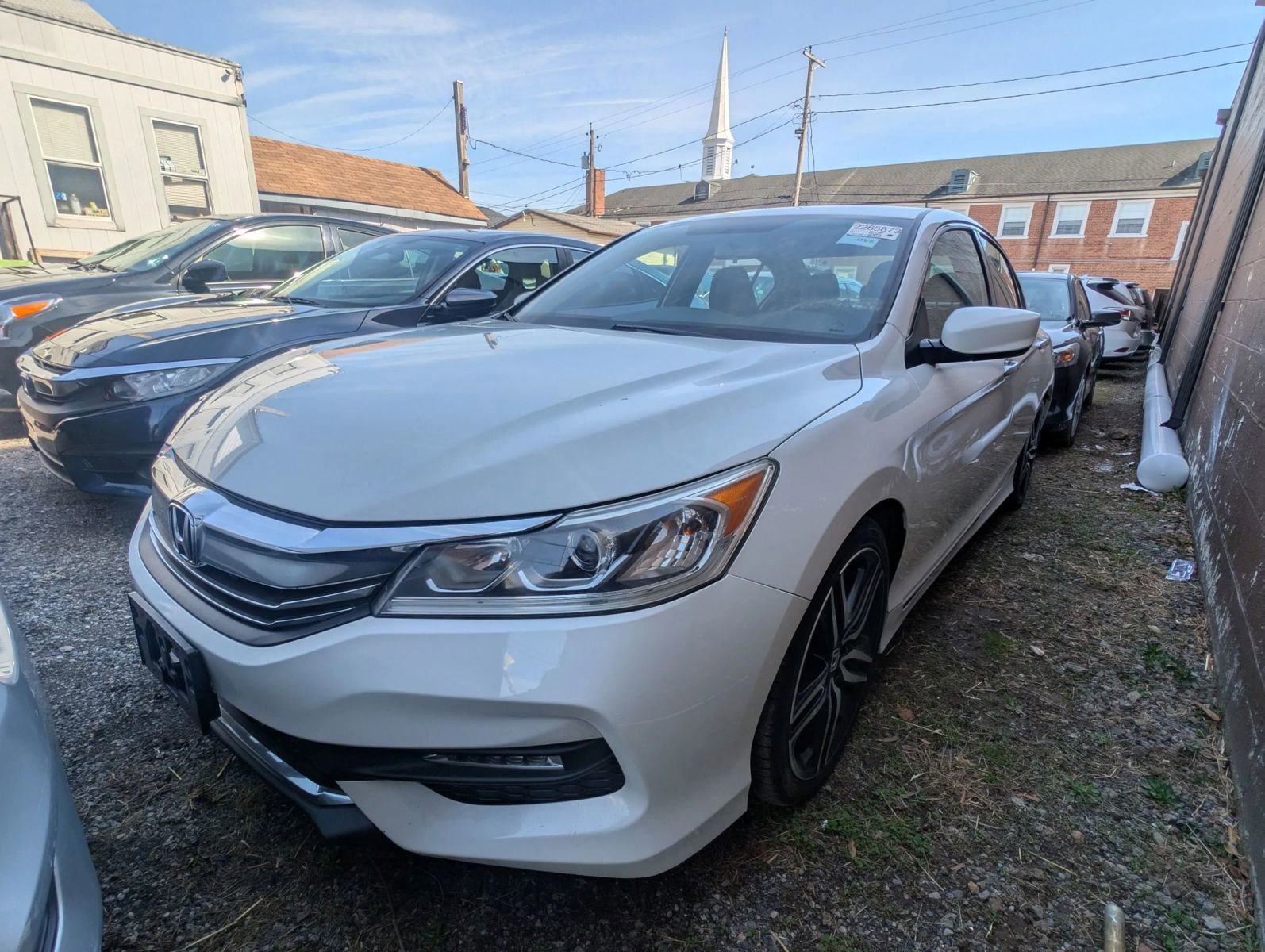 Used 2017 Honda Accord Sport image 11