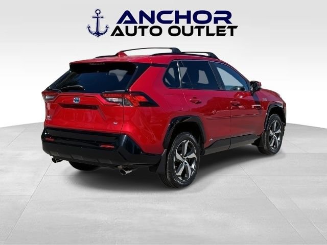 Used 2023 Toyota RAV4 SE w/ Weather & Moonroof Package image 8