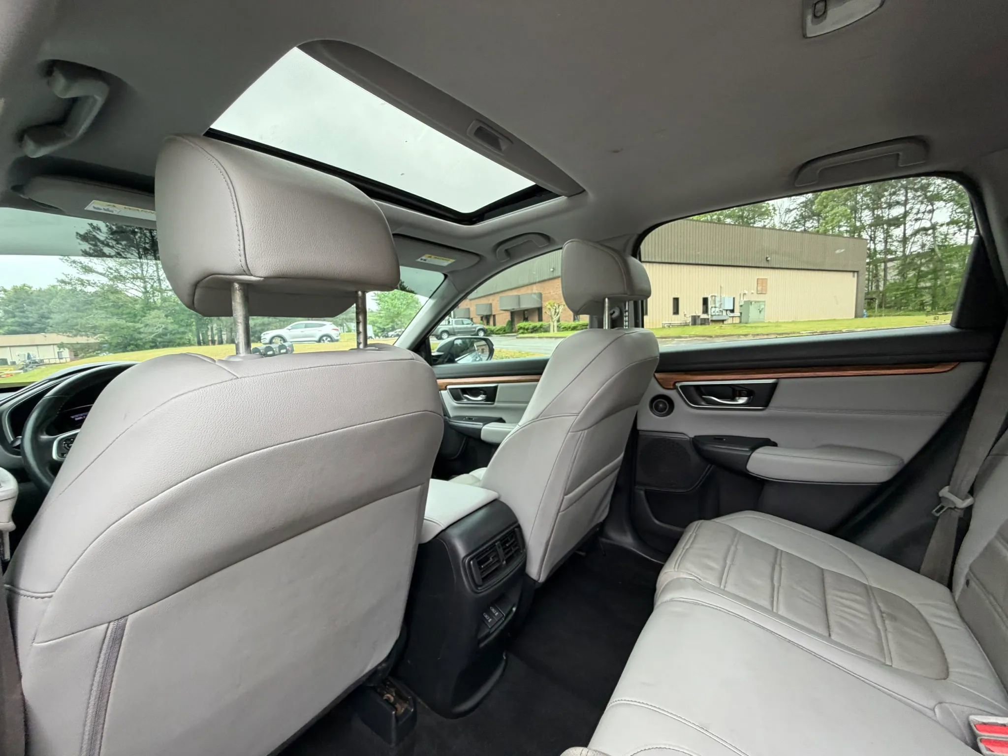 Used 2019 Honda CR-V EX-L image 16